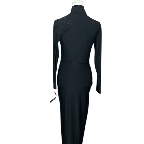 Rachel Roy Elegant Black Wrap Design Dress - Picture 5 of 8